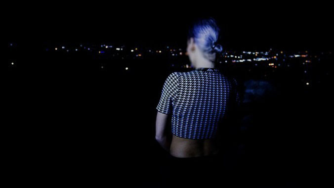 Nữ diễn viên từng có giai đoạn hẹn hò với tài tử nhiễm HIV kể về đời tư anh này.