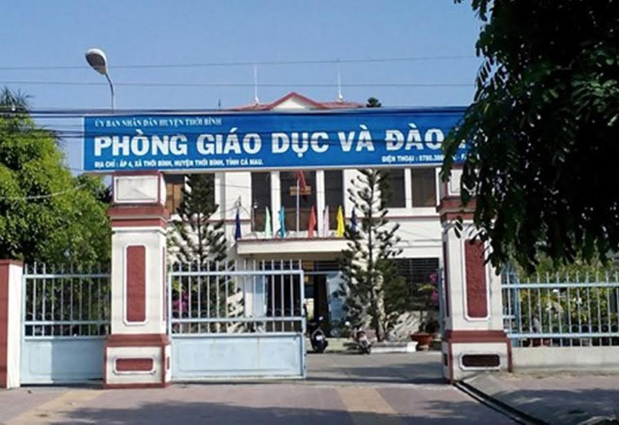  Phòng GD & ĐT huyện Thới Bình còn nợ lương giáo viên rất nhiều