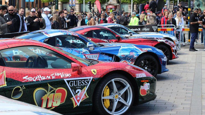 Gumball 3000 là giải rally dành cho giới nhà giàu, những người nổi tiếng được tổ chức thường niên, với tổng chiều dài hành trình 3000 dặm (4828 km) xuyên qua nhiều quốc gia.