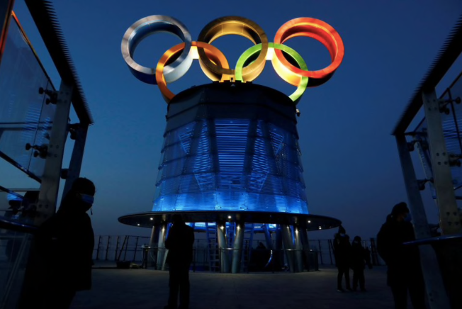 Biểu tượng Olympic ở Bắc Kinh. (Ảnh: Reuters)