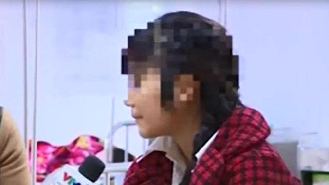 Nữ sinh lớp 10 hoảng sợ kể lại giây phút bị đánh hội đồng