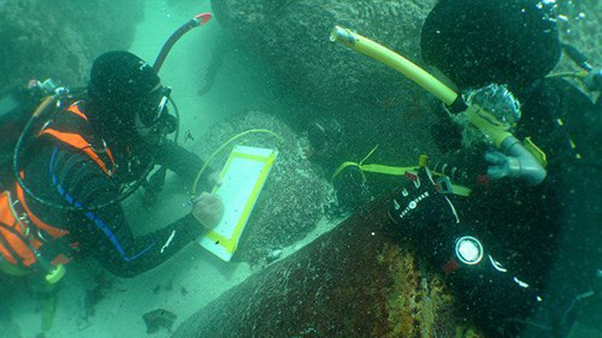 Xác tàu đắm Sao Jose-Paquete de Africa là con tàu buôn nô lệ đầu tiên mà các chuyên gia tìm thấy bị chìm dưới biển. 