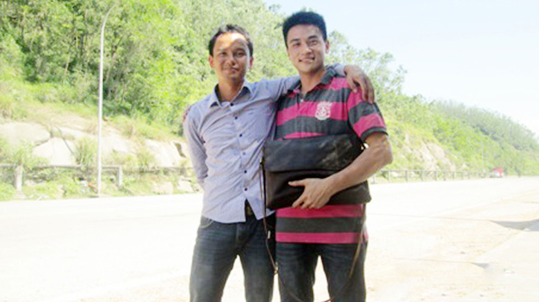 Đào Hữu Ý (trái) và Jiang Qin Lin (người Trung Quốc)