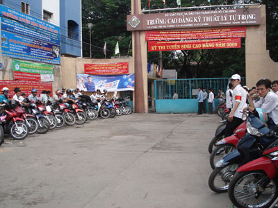 Trường Lý Tự Trọng được tuyển sinh trở lại