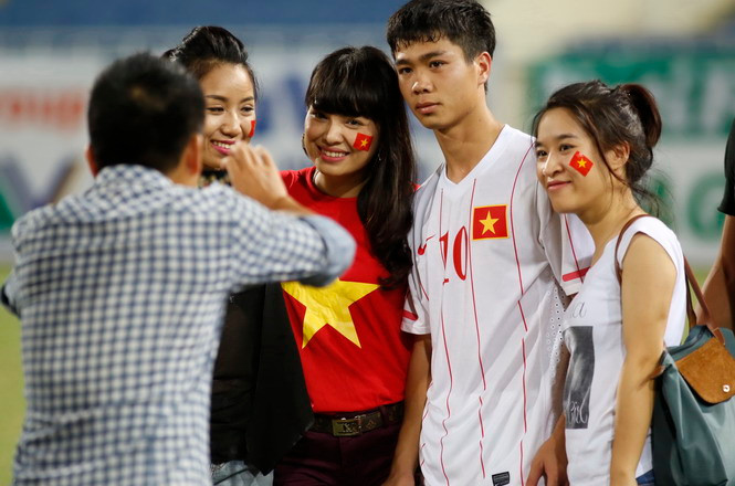 Công Phượng đã thay đổi rất nhiều trong khoảng 1 năm qua. 