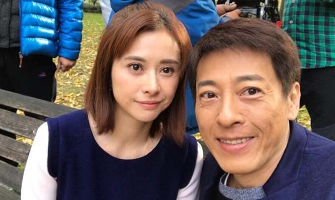 Hà Mỹ Điền và Lữ Tụng Hiền hội ngộ sau 20 năm. Ảnh: Sina.