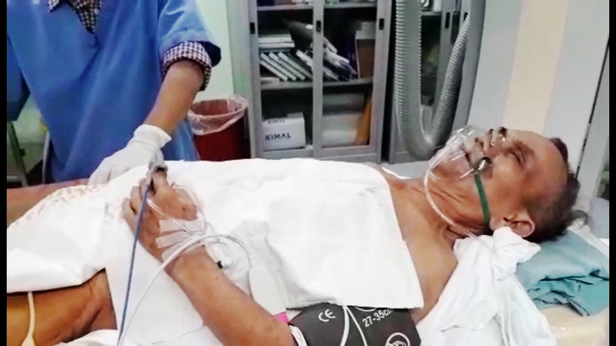 Cụ T. thời điểm nhập viện tối 5/9, liệt nửa người, rối loạn ý thức, tính mạng nguy kịch.