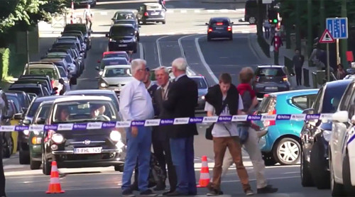 Hiện trường vụ đâm dao ở Brussels, Bỉ. Ảnh: RT.