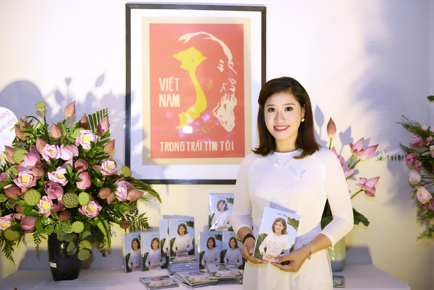 Bích Hồng ra album vol6 "Lời ca dâng Người"