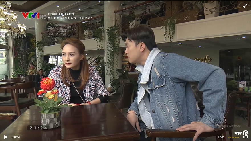 Anh Thư không chấp nhận thái độ của Vũ khi nói về bố mình