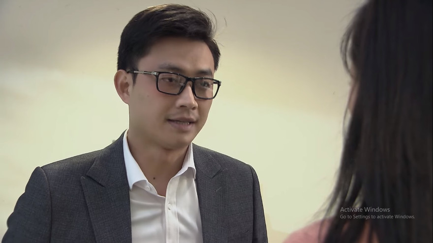 Người yêu cũ bất chấp lại gặp Huệ