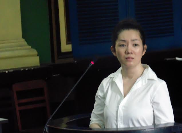 Huỳnh Lan Thảo tại phiên tòa sáng 9/5. Ảnh: Tân Châu