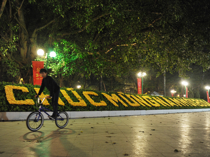 Người Hà Nội rục rịch đón năm mới