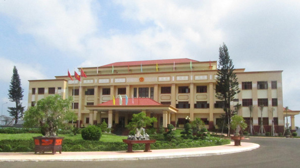 2 tháng sau khi đậu công chức, ông Biên được bổ nhiệm làm Phó trưởng phòng Hành chính - Quản trị của Văn phòng UBND tỉnh Đắk Nông 