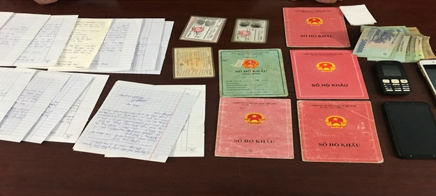 Các giấy tờ người vay đã nộp để vay nặng lãi 