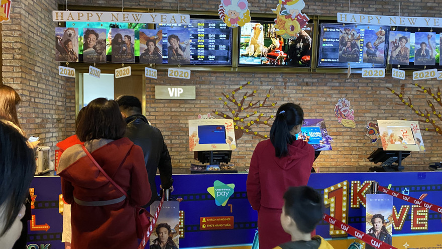 Hà Nội chính thức đề nghị đóng cửa rạp chiếu, dịch vụ trò chơi điện tử