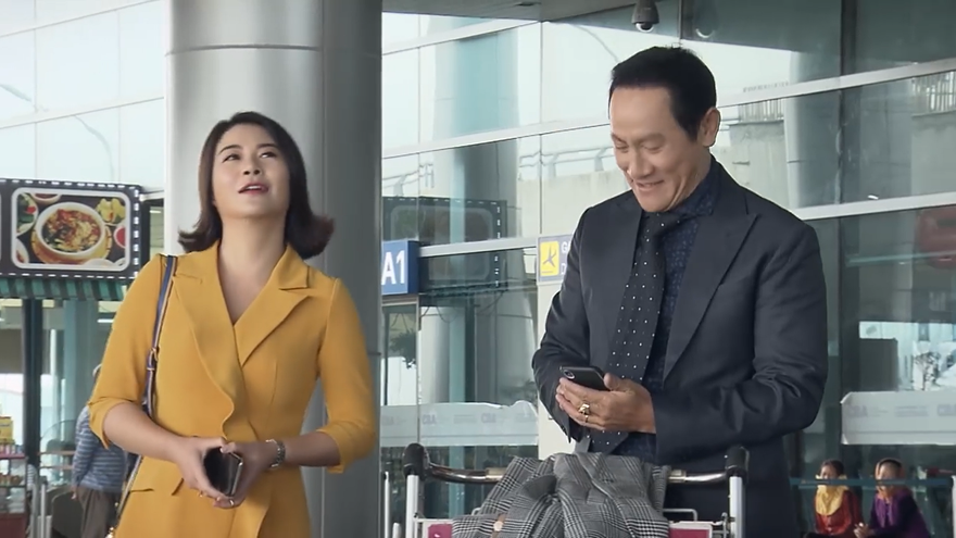 Kim Oanh trong vai "em gái mưa" và là kẻ thứ ba