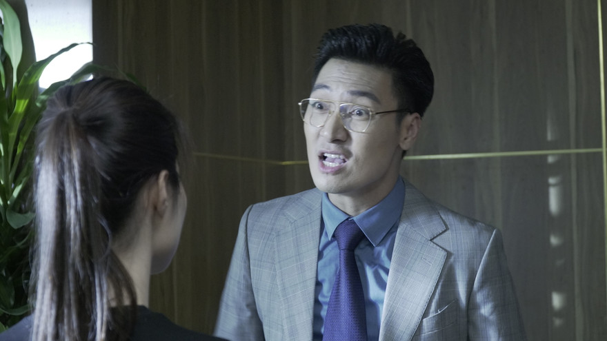 Mạnh Trường trong vai giám đốc máu lạnh của "Tình yêu và tham vọng"