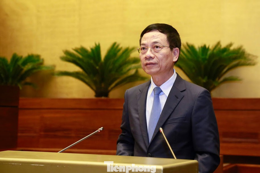 Bộ trưởng Bộ TT&TT Nguyễn Mạnh Hùng. Ảnh: Như Ý