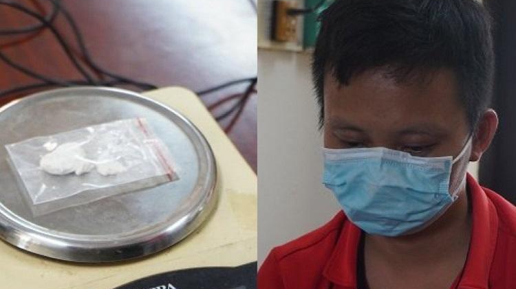 Hiếu cùng số ma tuý thu giữ. Ảnh Công an Bắc Kạn.