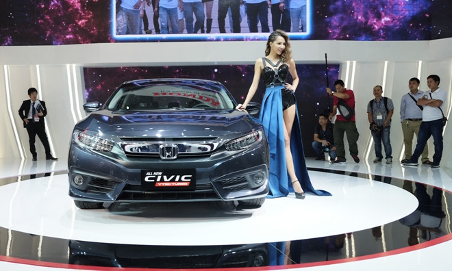 Honda Civic thế hệ 10, sedan nổi bật nhất triển lãm VMS 2016