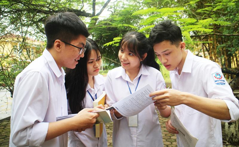 Tuyển sinh đại học, cao đẳng năm 2021: Lúng túng trước 'ma trận'