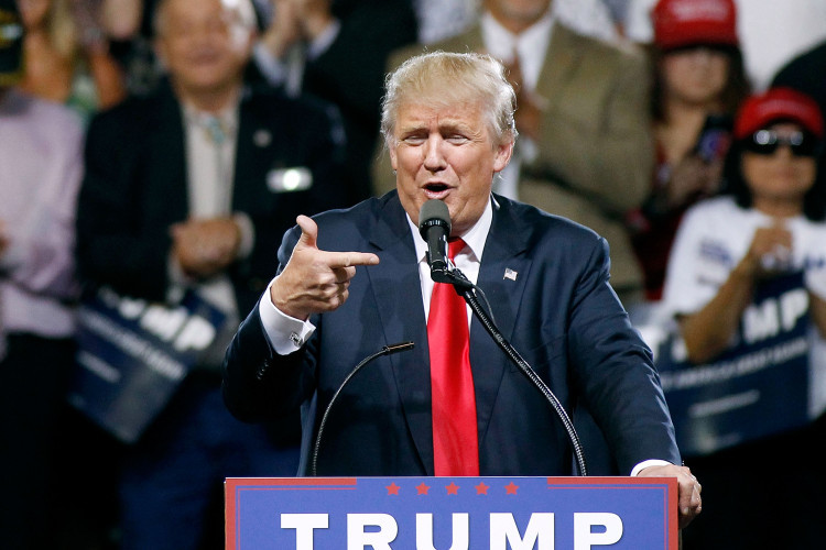 Ông Trump năm nay thua ông Biden về lượng tiền quyên góp ủng hộ tranh cử. (Ảnh: Getty Images)