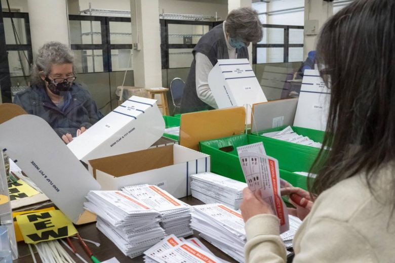 Kết quả chính thức của bầu cử tổng thống Mỹ phải mất nhiều ngày mới có. (Ảnh: Sky News)