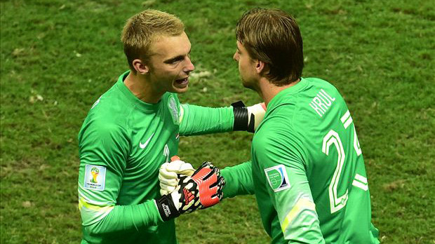 Louis van Gaal bị chê đối xử bạc bẽo với học trò