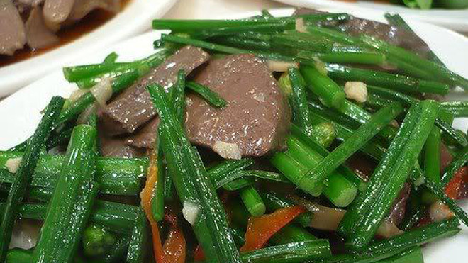 Rau hẹ bổ dương khí, dùng thích hợp trong mùa xuân.