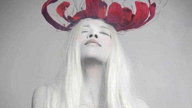 Hà Linh trong bộ hình "Hồi sinh". (Ảnh: NVCC).