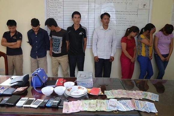 Ngoài 9 người bị tạm giữ, cảnh sát đang truy tìm những người còn lại. Ảnh: Công an cung cấp