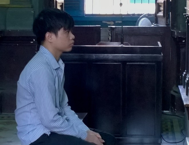 Chi trước vành móng ngựa. Ảnh: Khắc Thành