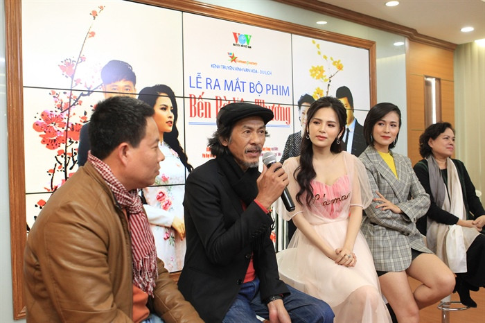 Nghệ sỹ Hãng phim truyện bắt tay sản xuất phim cho VOV