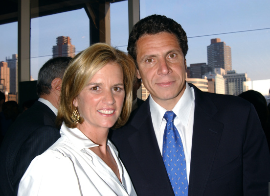 Ông Cuomo và bà Kerry Kennedy. (Ảnh: Getty Images)