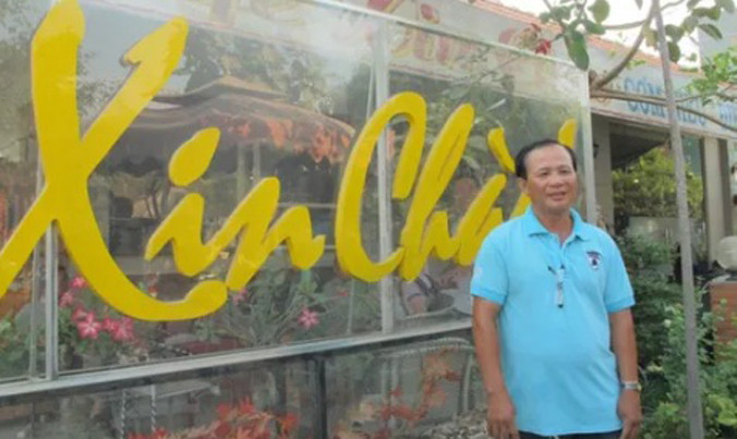 Ông Nguyễn Văn Tấn, chủ quán cà phê Xin Chào.