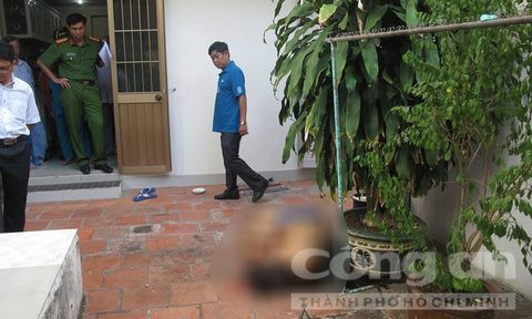 Hiện trường nơi phát hiện thi thể thầy giáo. Ảnh: Lê Huân.