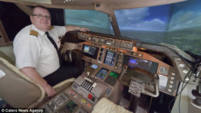 Chế tạo buồng lái Boeing trong phòng ngủ