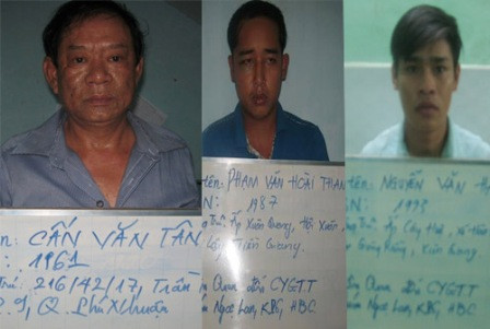 Một số đối tượng trong vụ hỗn chiến đang bị CQĐT công an quận Thủ Đức tạm giữ. 