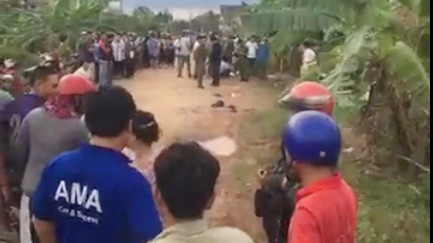 Người dân tập trung đông tại hiện trường vụ án mạng