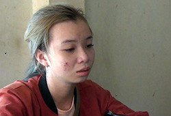 Hằng tại cơ quan điều tra