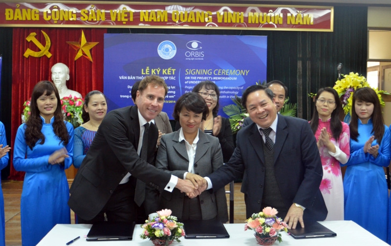 Lễ ký kết hợp tác giữa Bệnh viện Mắt Trung ương và tổ chức ORBIS.