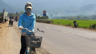 Đoạn đường kẻ xấu thường ra tay rạch quần nữ sinh.