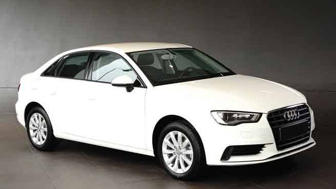 Cận cảnh xe cỡ nhỏ Audi A3 giá gần 1,4 tỷ