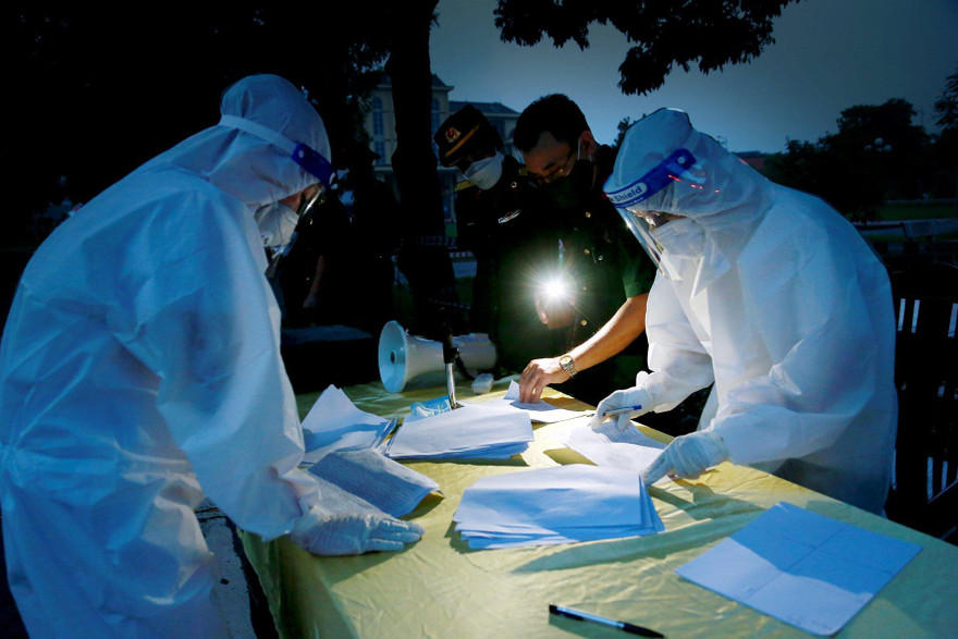 Vĩnh Phúc đón công dân từ tỉnh khác về khu cách ly. Ảnh Trà Hương