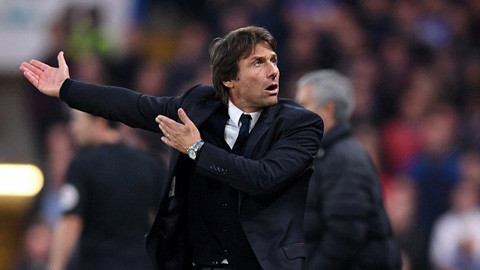 HLV Conte 'nổ' tưng bừng sau trận đại thắng M.U