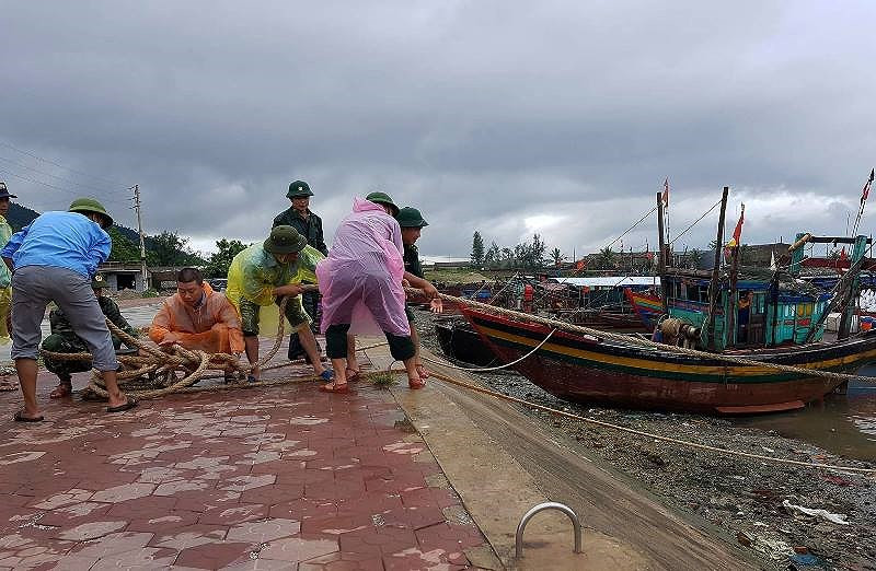 Các phương án chống bão số 4 đang được địa phương khẩn trương thực hiện. Ảnh minh họa