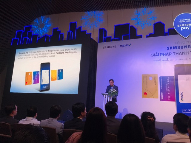 Ông Kim Cheol Gi, Tổng Giám đốc Công ty Điện tử Samsung Vina phát biểu tại lễ ra mắt ứng dụng sáng nay 13/9