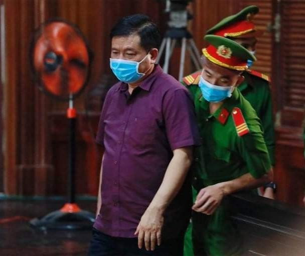 Ông Đinh La Thăng tại phiên tòa sơ thẩm. Ảnh: Tân Châu