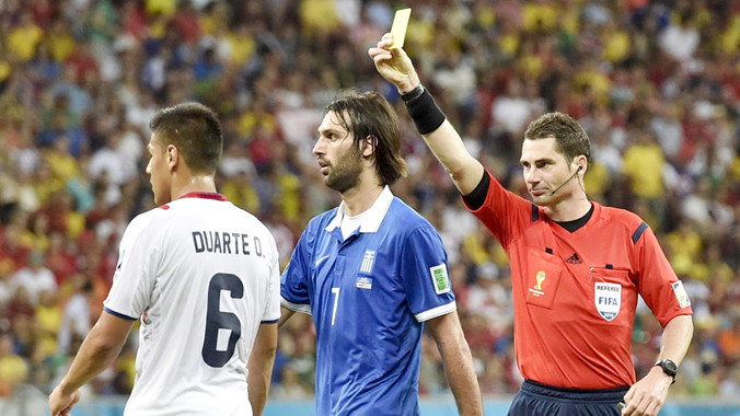 Trọng tài Williams đã điều khiển trận đấu thành công